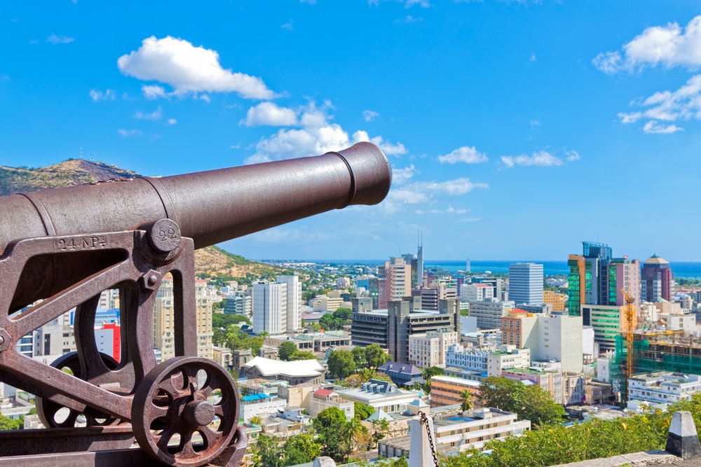 Blick von Fort Adelaide auf die Hauptstadt Port Louis